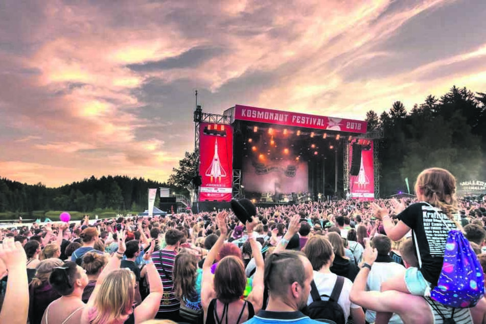 Das Kosmonaut Festival am Stausee Rabenstein lockt auch in diesem Jahr wieder viele Besucher nach Chemnitz.