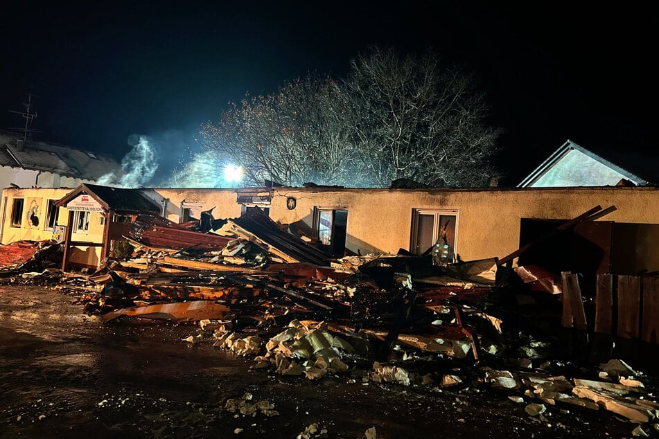 Der Brand hat das Gebäude komplett zerstört.