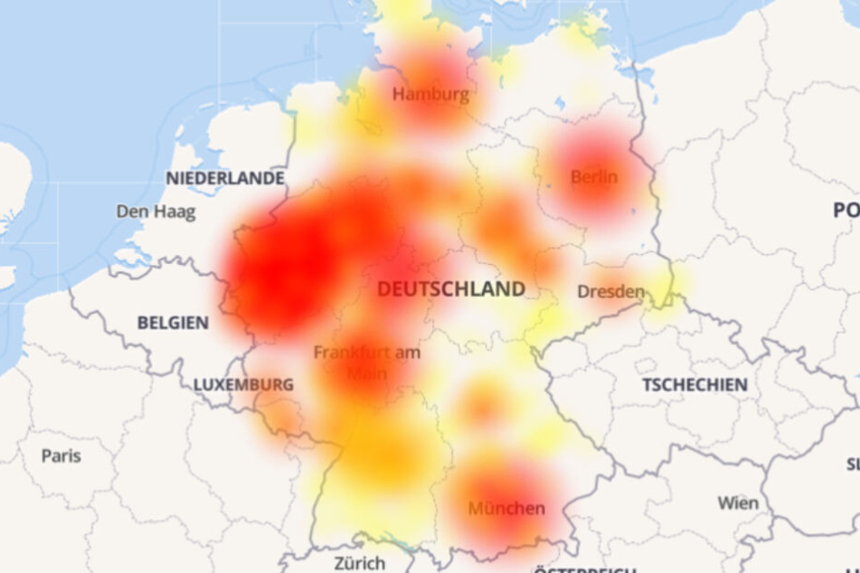 Vor allem Sparkassenkunden klagten über massive Probleme.