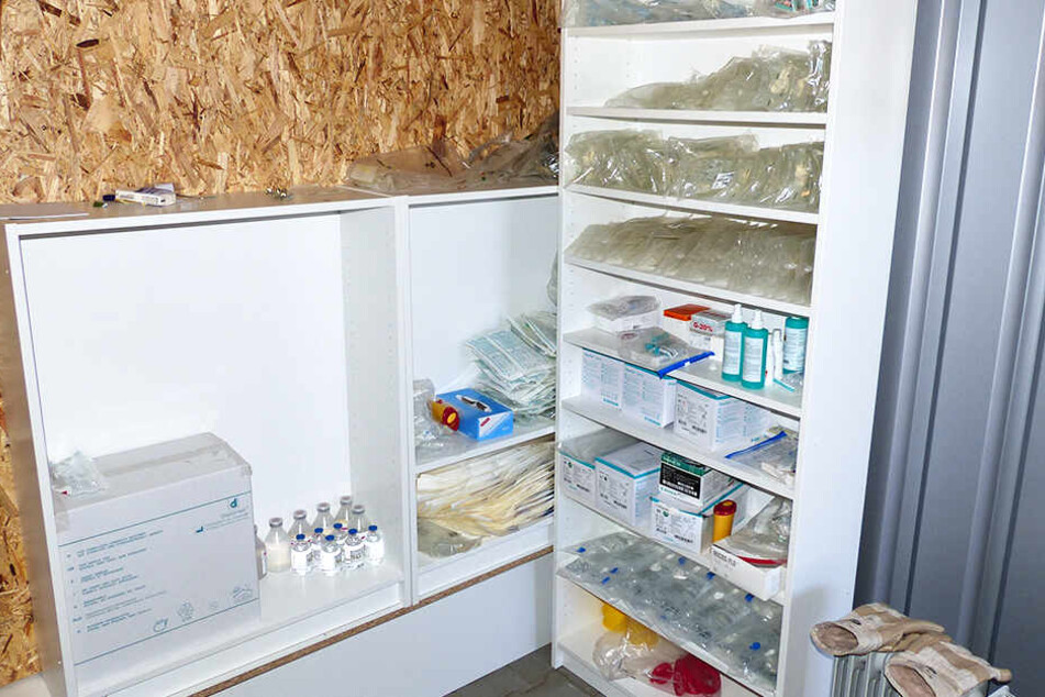 Sind das genau die Gegenstände, die ein Arzt und Sportler benötigen, um Eigenblutdoping zu betreiben?