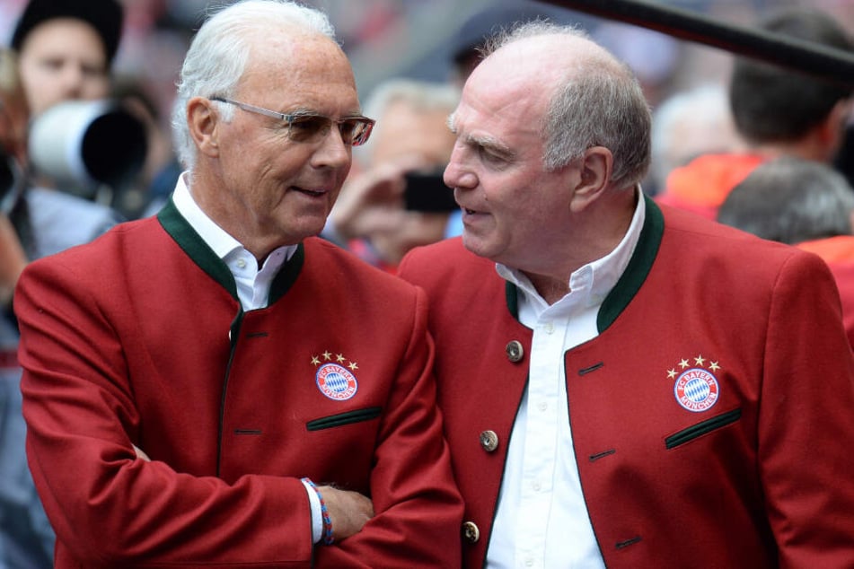 Franz Beckenbauer (l.) hat Jürgen Klopp in den höchsten Tönen gelobt.