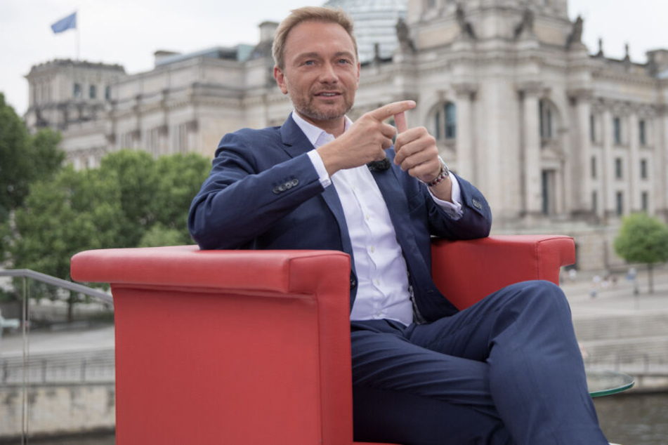 Heftiger Streit um Zentral-Abi: Üble Spitze gegen FDP-Chef Lindner