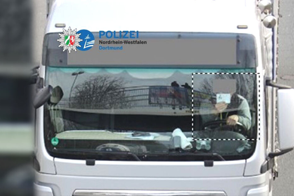 "Schnappschuss des Tages". Die Polizei Dortmund war von diesem Blitzerfoto durchaus amüsiert.