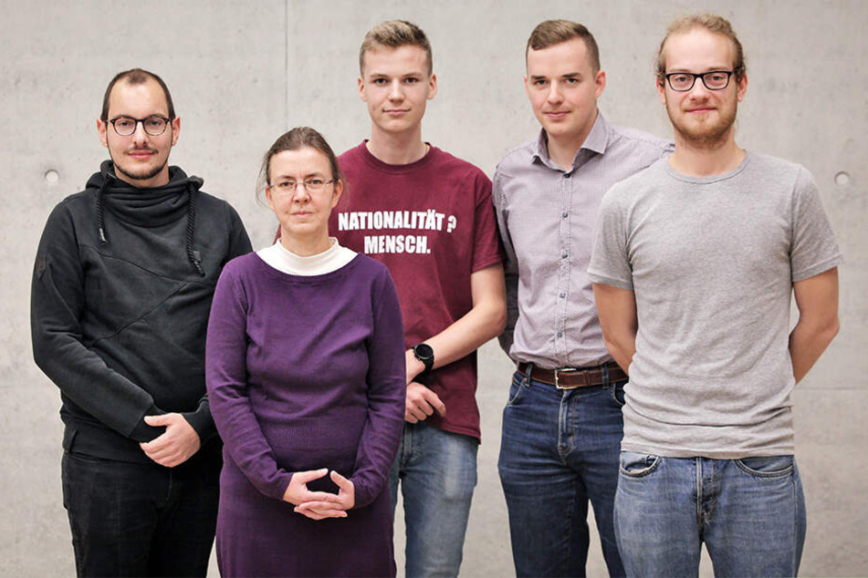 "Herz statt Hetze"-Sprecherin Rita Kunert (58) ruft mit zahlreichen Initiativen zum Protest gegen Pegida auf.