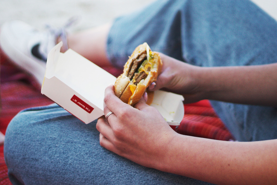 A more appealing McDonald's burger (stock image).