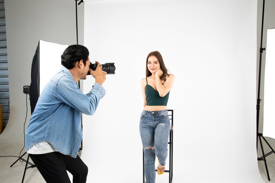 Im Fotostudio kann für Model-Talente eine Laufsteg-Karriere beginnen. (Symbolbild)