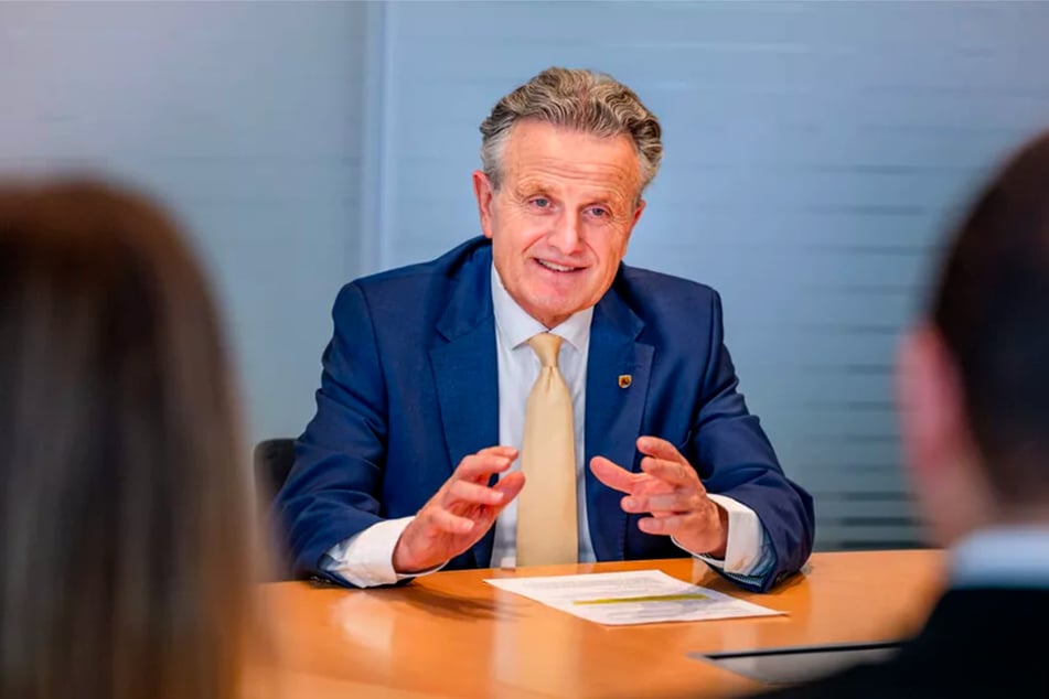 Oberbürgermeister Dr. Frank Nopper (64, CDU) will den persönlichen Austausch mit der Bürgerschaft stärken.