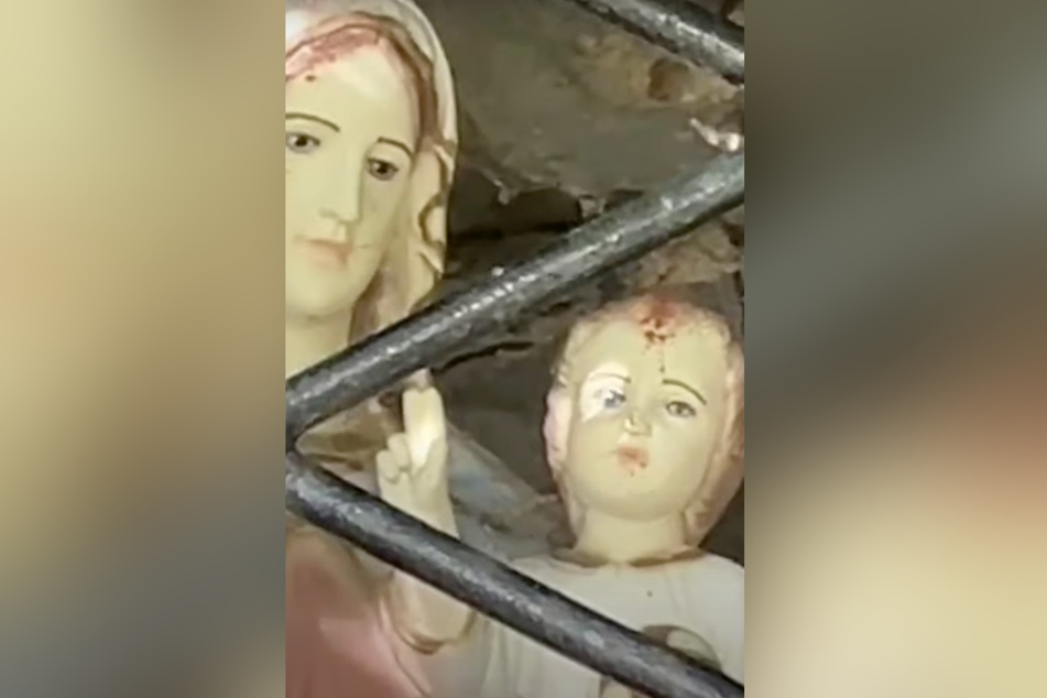 Kurz vor Ostern "bluteten" die Stirnen von Maria und dem Jesus-Kind an einer Kapelle in der Oberlausitz.