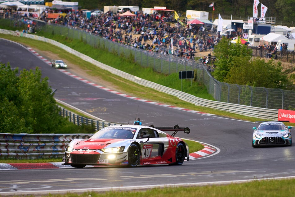 Timo Scheider (45) ist zweifacher DTM-Champion (2008, 2009) und Sieger zahlreicher internationaler Rennen.