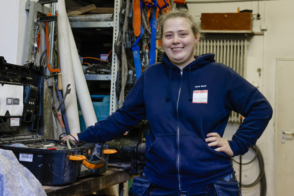 Melina Koch ist Anlagenmechanikerin für Sanitär-, Heizung- und Klimatechnik und arbeitet bei der Firma Gehrke in Hamburg-Altona und hat im September 2022 ihre Meisterausbildung absolviert.