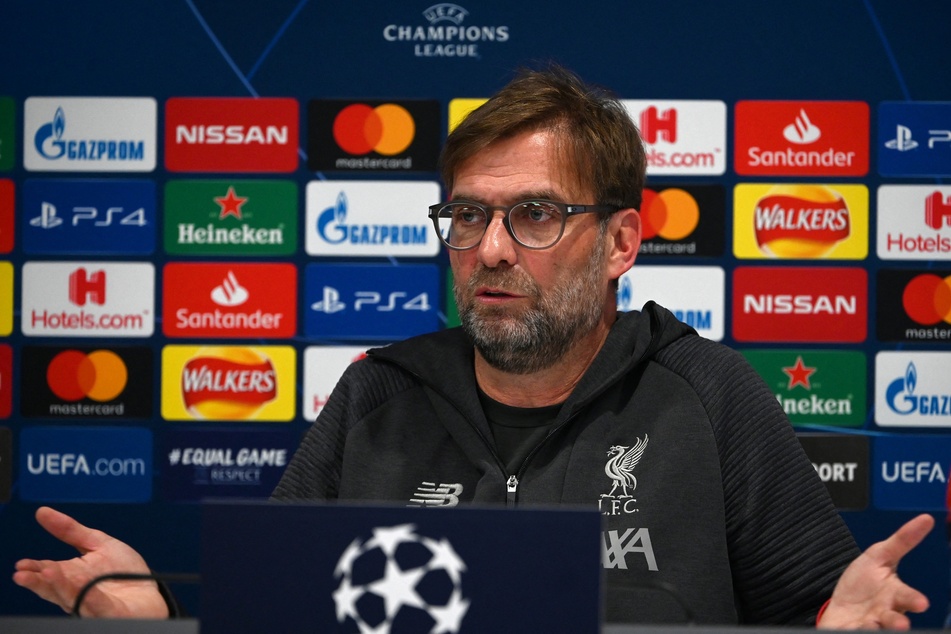 Netz Gemeinde Ist Sich Einig Jürgen Klopp Sieht Wie Ein Gesuchter Sex Verbrecher Aus 2969