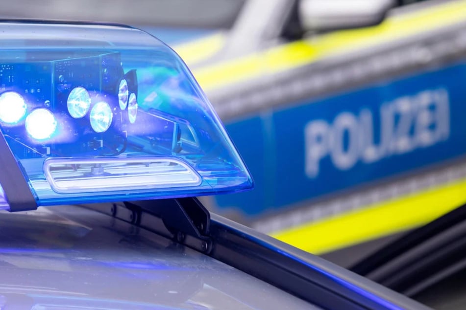 Berlin: Toilettenpapier verteilt, Sportgeräte angezündet: Vandalen wüten an der John-F.-Kennedy-Schule