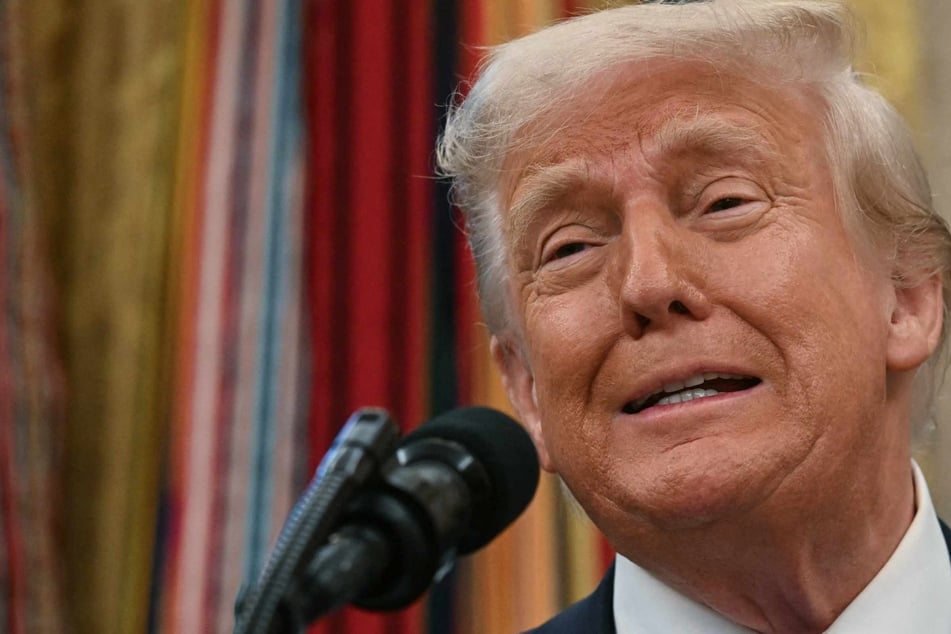Trump says DC will host 2027 NFL Draft as his fixation with the league continues