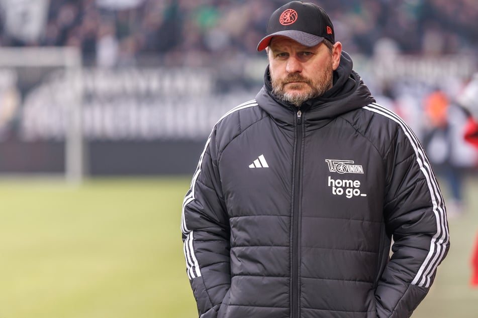 Steffen Baumgart (53) von Union Berlin betritt das Stadion.