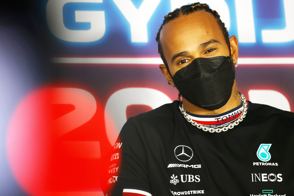 Lewis Hamilton (36) schnappte sich beim gestrigen Rennen den zweiten Platz. Auf dem Podium klagte er über Schwindelgefühle.
