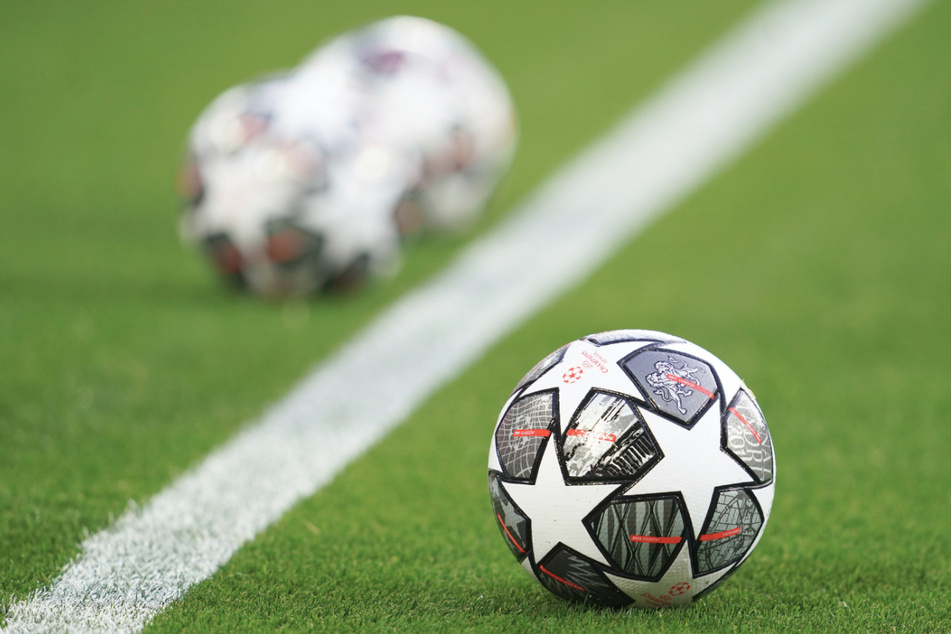 Zwölf europäische Fußball-Spitzenclubs wollen zum nächstmöglichen Zeitpunkt eine europäische Superliga gründen.
