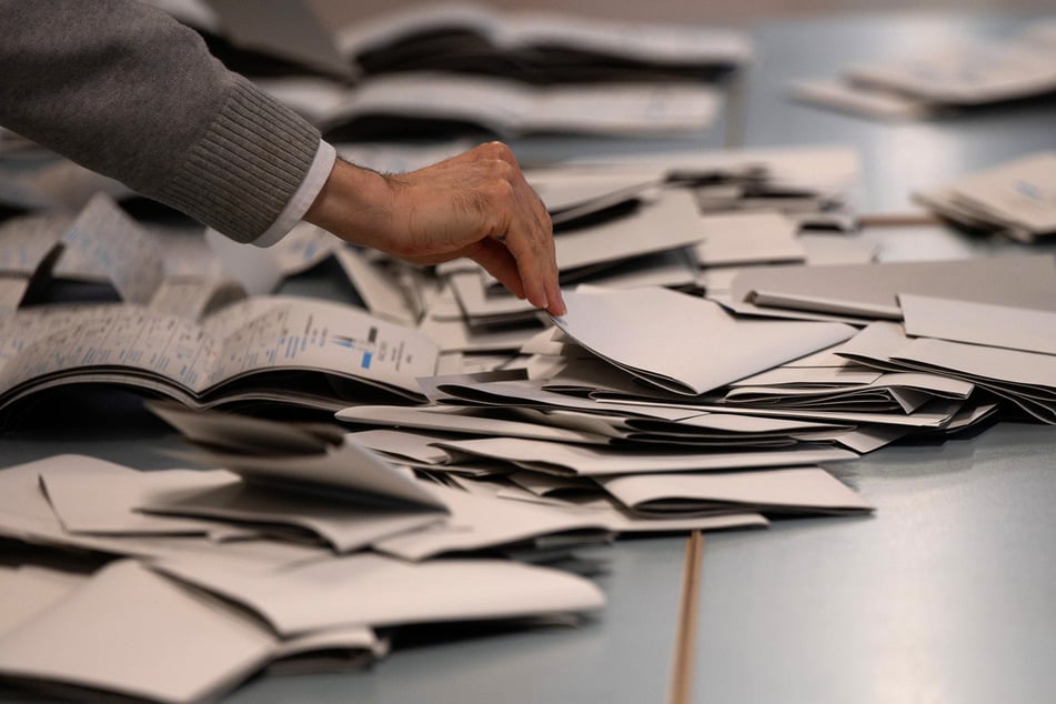 Mehr als drei Viertel der befragten NRW-Kommunen gaben an, bereits mehrere Wochen vor der Bundestagswahl genügend Wahlhelfer gefunden zu haben. (Symbolbild)