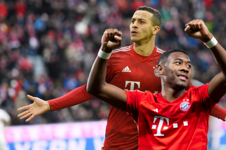 Thiago (29,l) und David Alaba (28) stehen bis 2021 beim FC Bayern unter Vertrag.