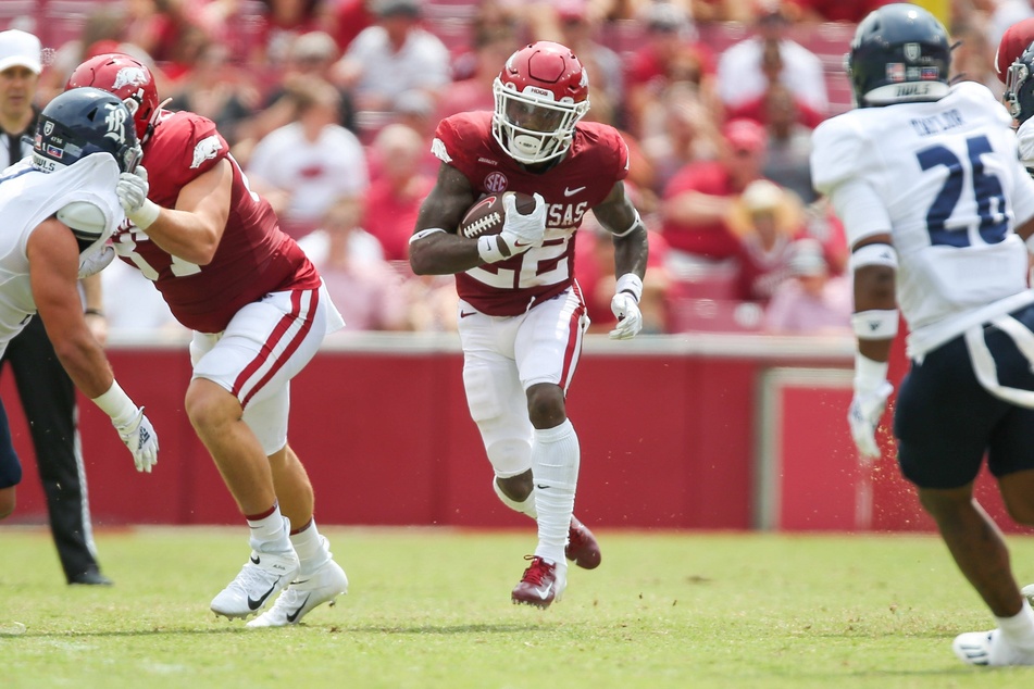 Trelon Smith was one of four Razorbacks who ran for a touchdown in Arkansas' win over Texas on Saturday.