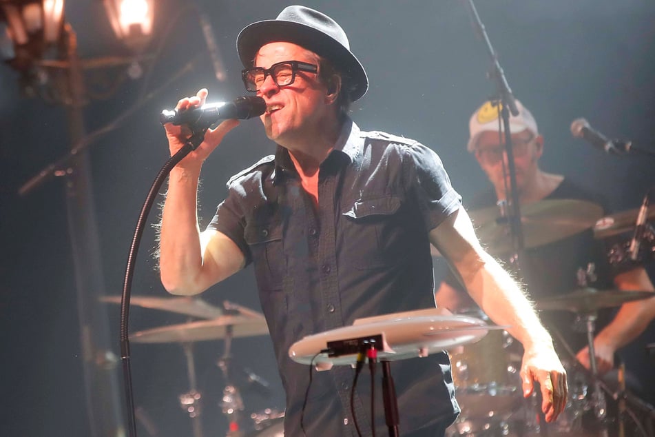 Schauspieler, Regisseur, Produzent - und Musiker: Jan Josef Liefers (62) tritt mit seiner Band "Radio Doria" auf.