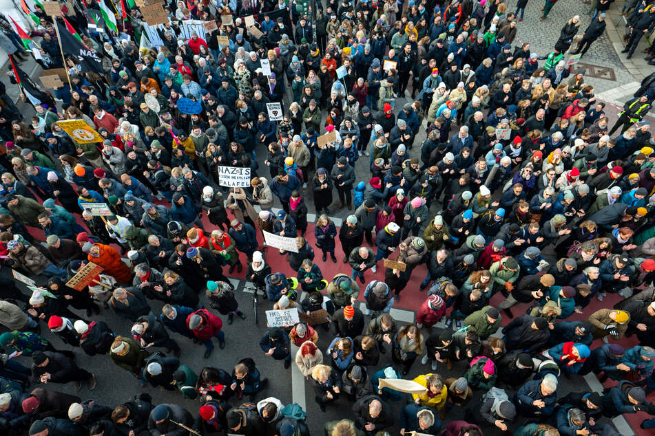 Hunderttausende gingen in den vergangenen Wochen gegen Rechtsextremismus auf die Straße.