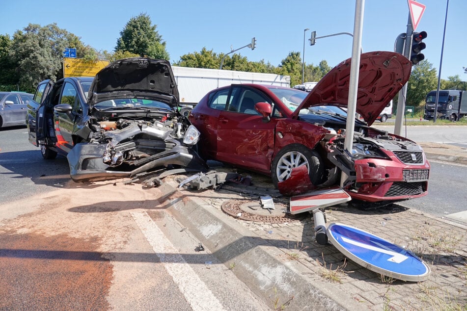 Mehrere Insassen wurden bei dem Unfall verletzt.