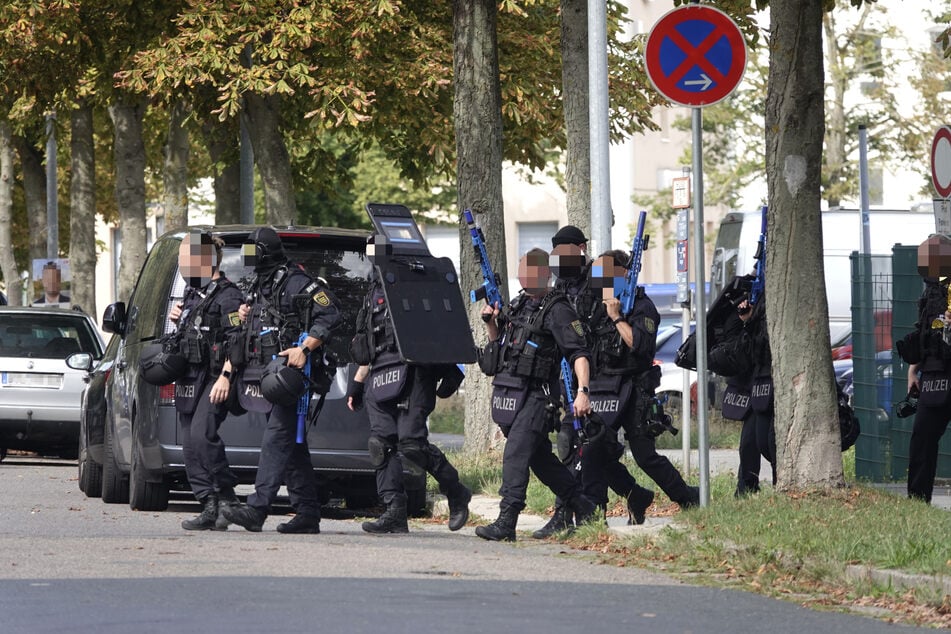 Terrorangriff in der Chemnitzer Forststraße. So lautete das Übungsszenario für 90 Polizisten.