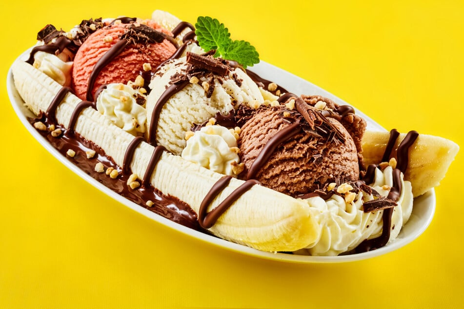 The first banana split was actually created in a pharmacy!