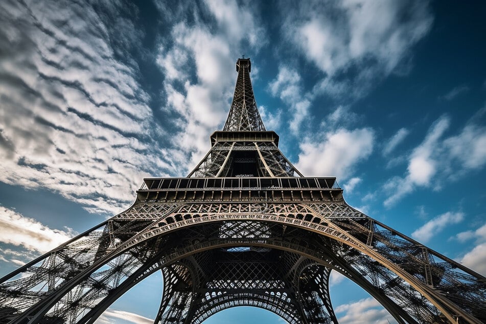 Blick auf den Eiffelturm in Paris.