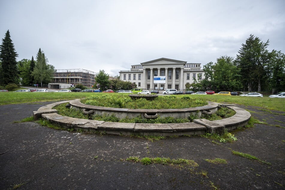 Der frühere Rosenbrunnen an der Pelzmühle fristet ein eher trostloses Dasein.