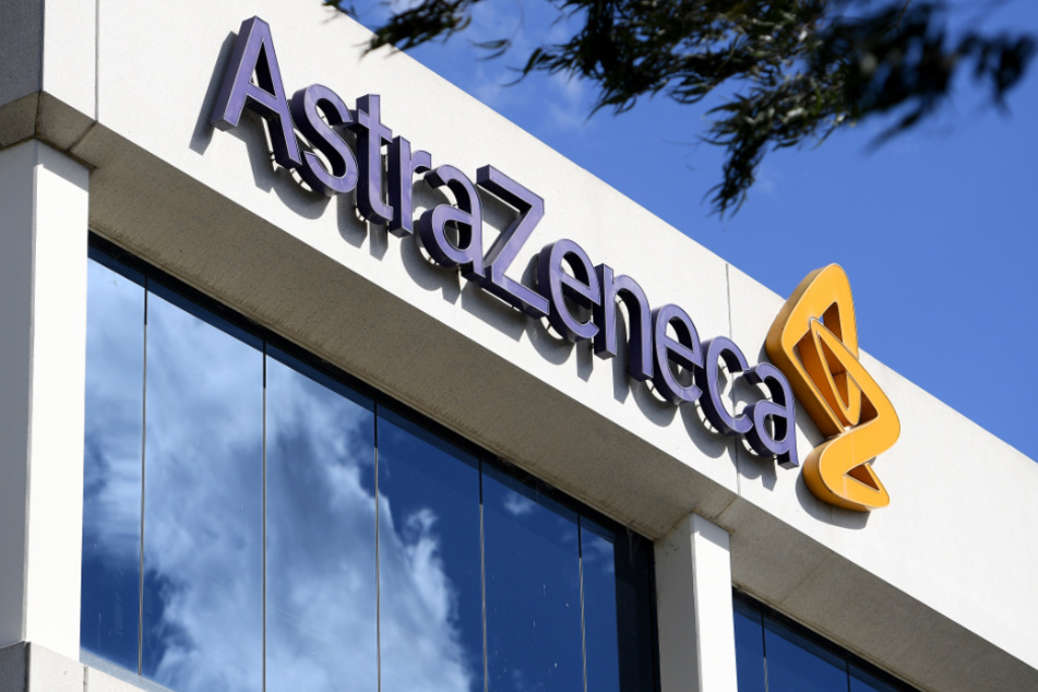 Die Studie von AstraZeneca soll trotz des Todesfalls planmäßig weiterlaufen.