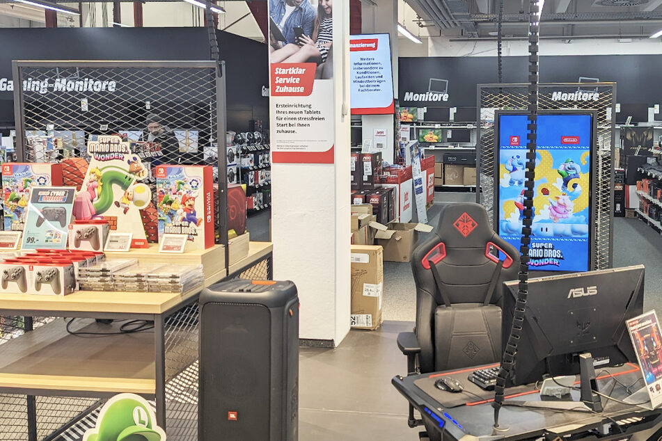 MediaMarkt erstrahlt nach Umbau im neuen Glanz.