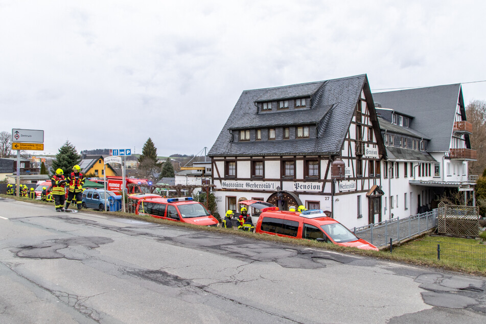 Gefahrguteinsatz für die Feuerwehren Zwönitz, Thalheim, Brünlos, Hormersdorf, Gablenz und Oelsnitz.