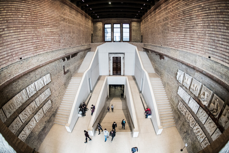 Das modern gestaltete Neue Museum in Berlin beherbergt drei große Sammlungen.