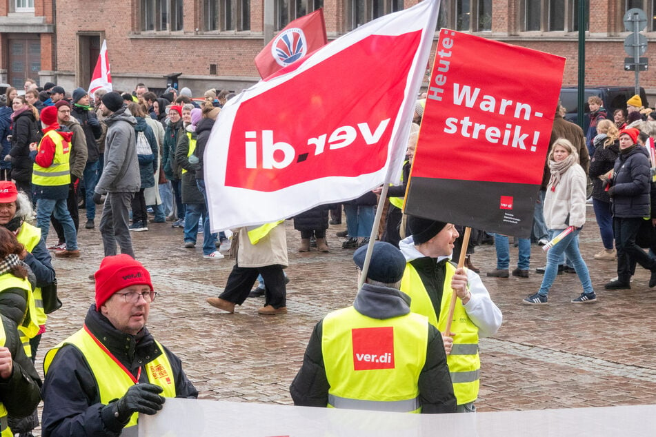 In Nordrhein-Westfalen möchte Verdi an ihren Versammlungen festhalten.