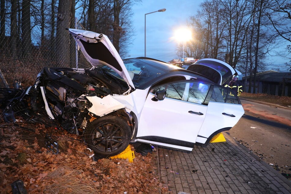 Auch ein Kia war in den Unfall verwickelt.