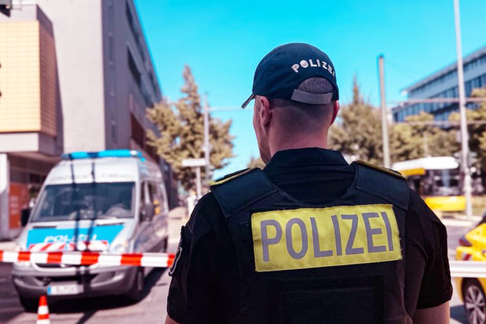Tram-Unfall in Berlin: Fußgängerin lebensgefährlich verletzt