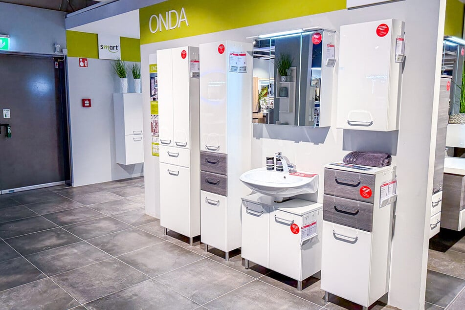 Höffner öffnet am Sonntag (1.2.) und verkauft diese Möbel super günstig