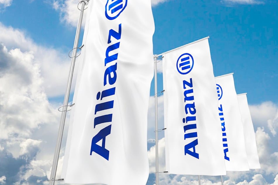 Mit ausreichend Freiheiten geht's hier für Kundenberater (m/w/d) rein ins Karriereabenteuer.