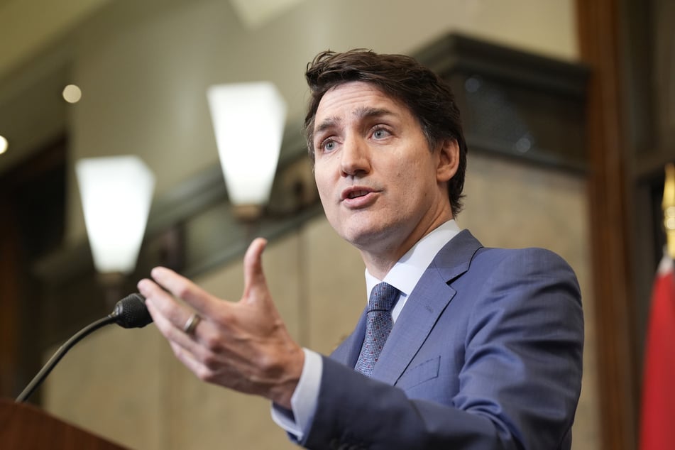 Ein Video soll zeigen, dass Katy sich zu ihrem Geburtstag in Paris einen schönen Abend mit Kanadas Ex-Premier Justin Trudeau (53) gemacht habe.