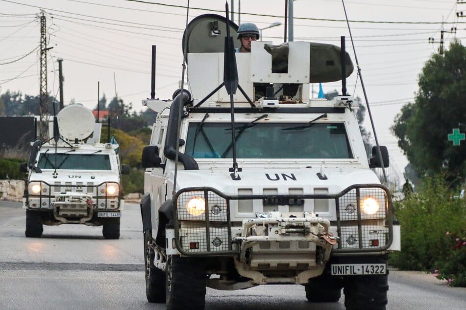 Fahrzeuge der UN-Mission UNIFIL auf Patrouille im Südlibanon