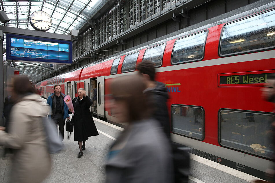 Zahlreiche Störungen in NRW: Fast ein Drittel des Bahnverkehrs läuft nicht reibungslos