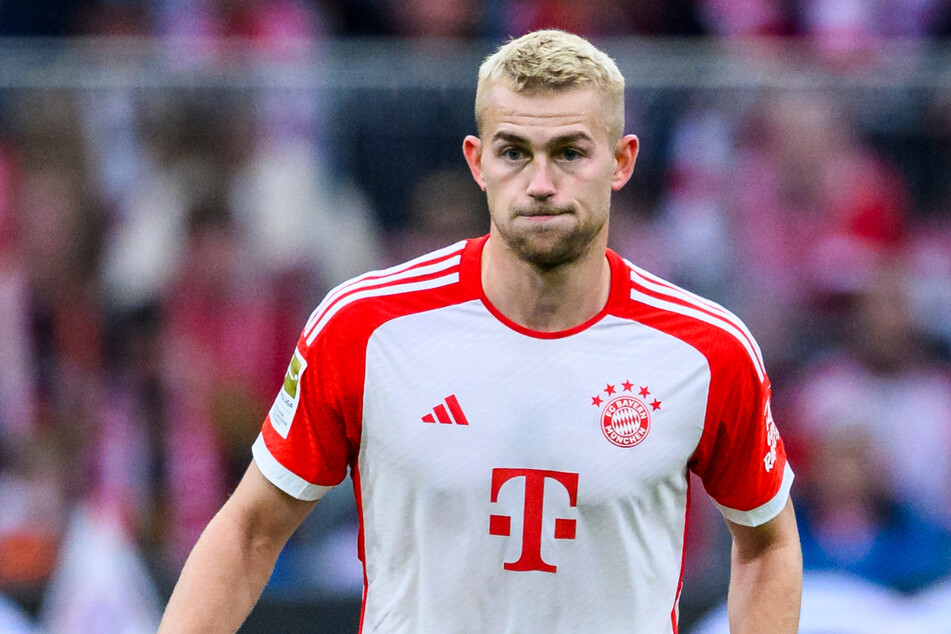 Matthijs de Ligt (24) kann in den nächsten Wochen seinen Teamkollegen vom FC Bayern München wahrscheinlich nur beim Kicken zuschauen.
