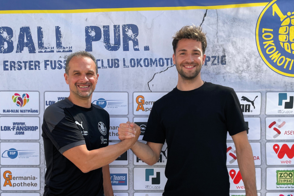 Jan-Ole Sievers (26, rechts) zusammen mit Loks Sportdirektor und Chef-Trainer Almedin Civa (49).