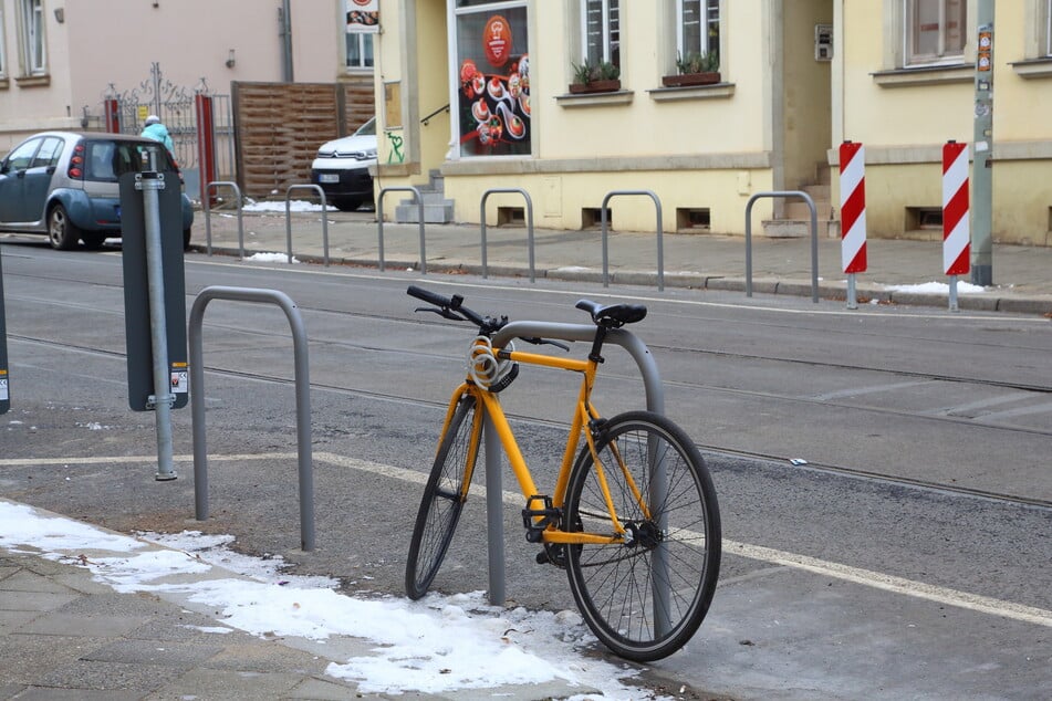 Die neuen Fahrradbügel entlang der Warthaer Straße sorgten in den vergangenen Wochen für Diskussion.