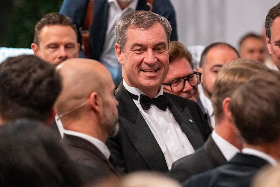 Bayerns Ministerpräsident Markus Söder (59, CSU) war zum ersten Mal bei der Eröffnung der Benefizveranstaltung auch auf der Bühne.