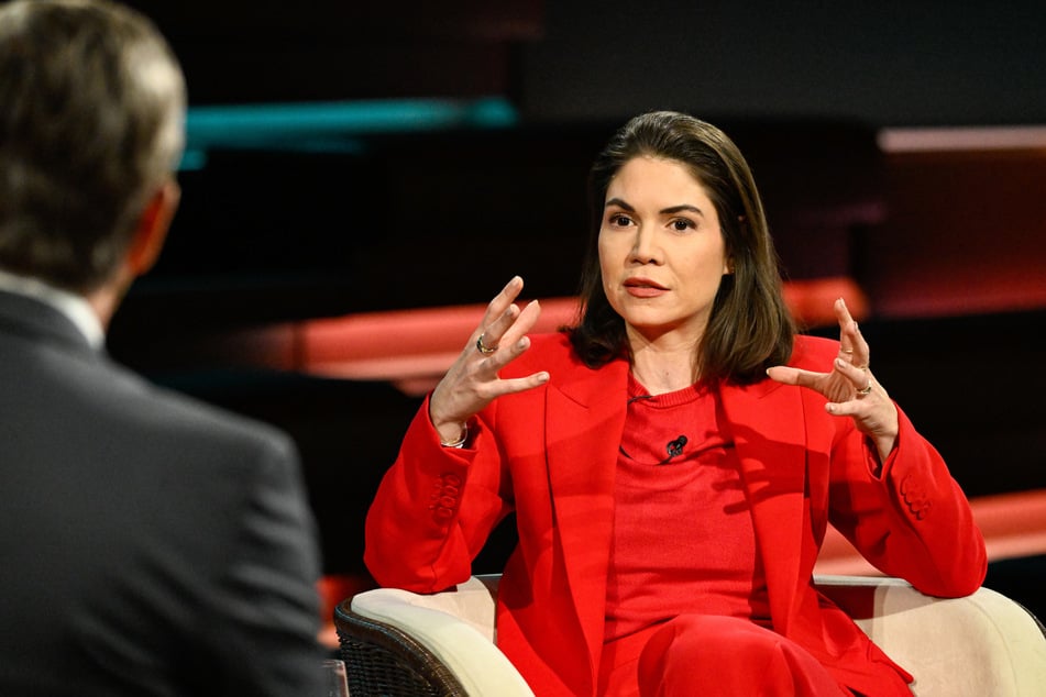 Journalistin Karina Mößbauer (39) war nicht ganz der Meinung des ZDF-Moderators.