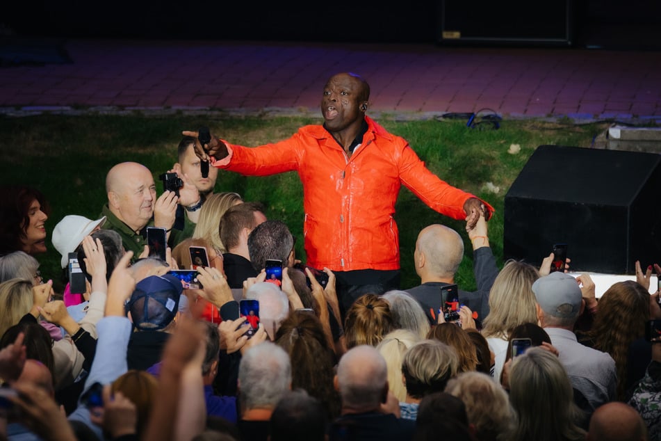 Zurück nach 18 Jahren: Plötzlich steht Seal mitten im Publikum