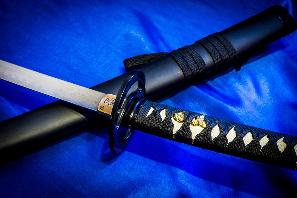 Mit einem japanischen Kampfmesser soll das Opfer getötet worden sein. (Symbolbild)