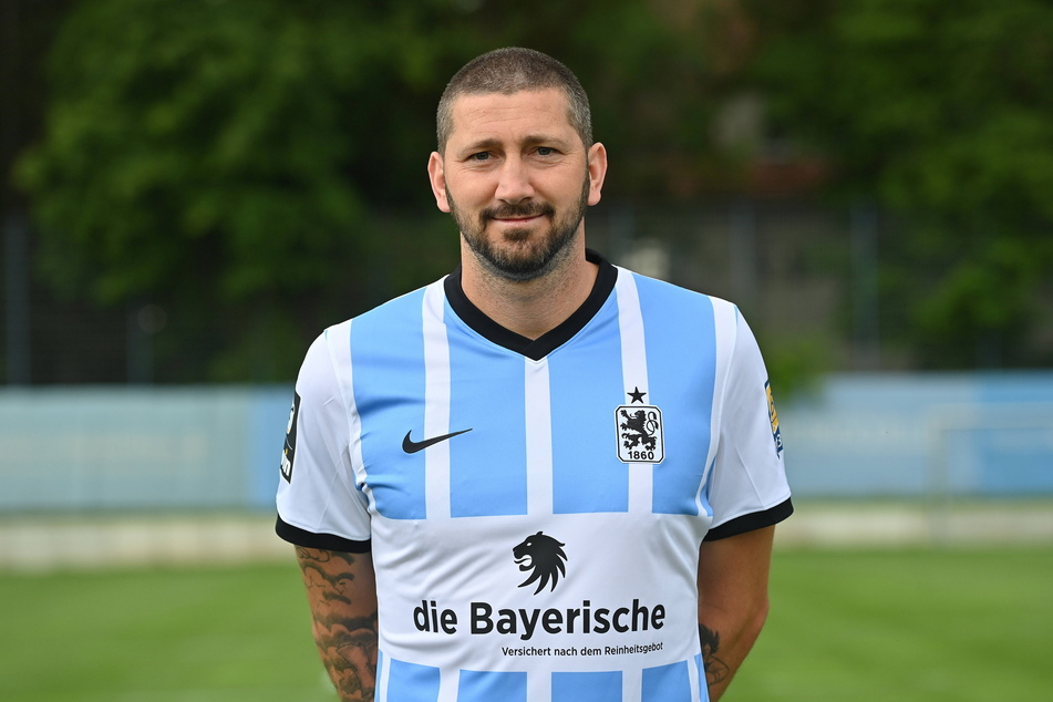Brandgefährlich! Torjäger Sascha Mölders (36) vom TSV 1860 München.